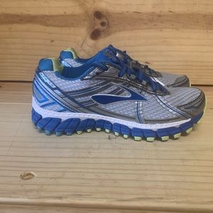 Brooks Adrenaline GTS 15 Women’s size 6.5